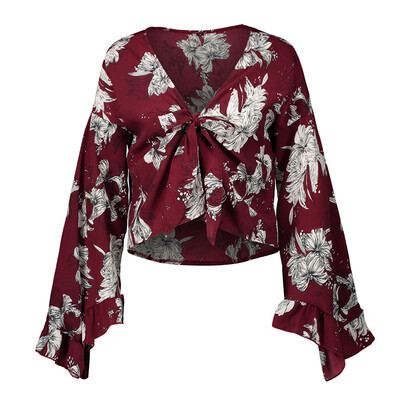 Women Casual Sexy V-neck T-shirt Flared Sleeves Irregular Flower Print Pattern Short Top T-shirt
Women Casual Sexy V-neck T-shirt Flared Sleeves Irregular Flower Print Pattern Short Top T-shirt