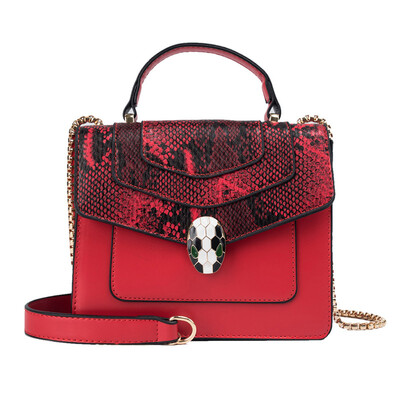 Ins female bag new fashion spring&summer trend printing letter personality small square bag Messenger bag
Ins female bag new fashion spring&summer trend printing letter personality small square bag Messenger bag