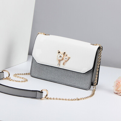 Summer summer chain bag on the Korean version of the student single shoulder inclined bag fashionable
Summer summer chain bag on the Korean version of the student single shoulder inclined bag fashionable