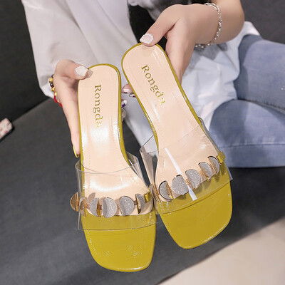 Slippers women wear wet water 2019 summer new square crystal fine with lazy Joker with a cool word
Slippers women wear wet water 2019 summer new square crystal fine with lazy Joker with a cool word