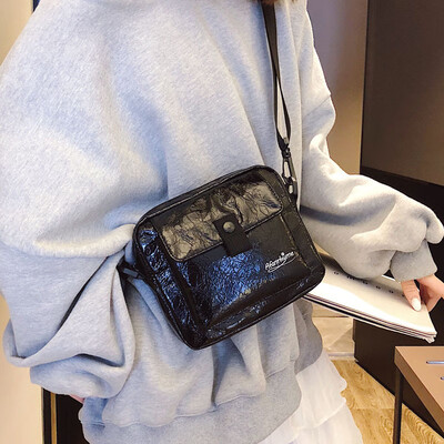 Senior sense bag female 2019 new foreign gas Messenger bag wild small bag ins super fire texture laser shoulder bag
Senior sense bag female 2019 new foreign gas Messenger bag wild small bag ins super fire texture laser shoulder bag