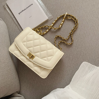 Qiao Bani 2019 new Korean fashion Dongdaemun simple rhombic chain flip bag shoulder diagonal female bag
Qiao Bani 2019 new Korean fashion Dongdaemun simple rhombic chain flip bag shoulder diagonal female bag