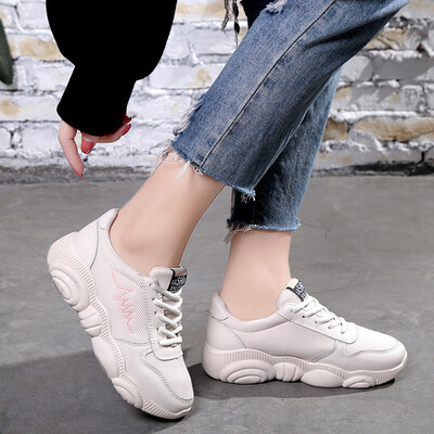 LZJ Trendy Women Sneakers Thick Sole Ladies Platform Shoes Web Celebrity Chunky Dad Sneakers Chaussures Femme Buty Damskie
LZJ Trendy Women Sneakers Thick Sole Ladies Platform Shoes Web Celebrity Chunky Dad Sneakers Chaussures Femme Buty Damskie