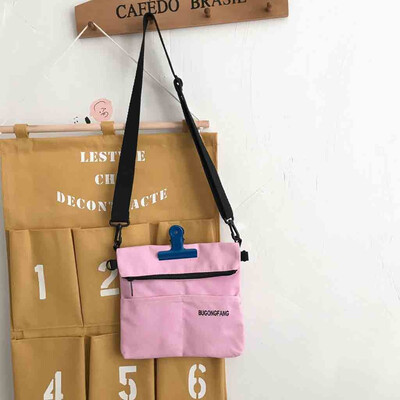 Tailored Women Clip Canvas Bag Letter Fashion Shoulder Messenger Package Simple Phone Bag
Tailored Women Clip Canvas Bag Letter Fashion Shoulder Messenger Package Simple Phone Bag