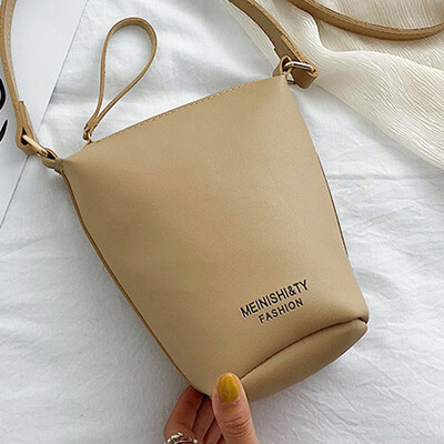Textured bucket bag girl 2019 new Chaohan version of summer air single shoulder bag girl oblique satchel bag Korean version summ
Textured bucket bag girl 2019 new Chaohan version of summer air single shoulder bag girl oblique satchel bag Korean version summ
