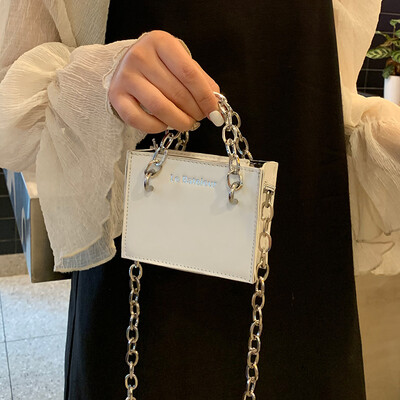 French niche small bag foreign mini chain bag handbags new 2019 Messenger bag wild ins handbag
French niche small bag foreign mini chain bag handbags new 2019 Messenger bag wild ins handbag