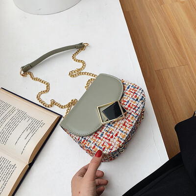 Qiao Bani 2019 new Korean fashion Dongdaemun hit color flip small square bag shoulder diagonal trend handbags
Qiao Bani 2019 new Korean fashion Dongdaemun hit color flip small square bag shoulder diagonal trend handbags