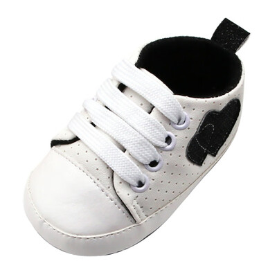 Baby Girls Breathable Heart Pattern Anti-Slip Shoes Sneakers Soft Soled Walking Shoes First Walkers
Baby Girls Breathable Heart Pattern Anti-Slip Shoes Sneakers Soft Soled Walking Shoes First Walkers