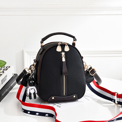 Summer broadband oblique Bag girl student Korean version Baitao Lady Bag Fashion single shoulder bag
Summer broadband oblique Bag girl student Korean version Baitao Lady Bag Fashion single shoulder bag