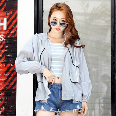 2019 New Summer Fashion Rainbow Color Sunscreen Anti-UV Womens Hooded Jacket Thin Breathable Beach Zipper Sunscreen Clothing
2019 New Summer Fashion Rainbow Color Sunscreen Anti-UV Womens Hooded Jacket Thin Breathable Beach Zipper Sunscreen Clothing