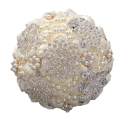 Artificial Rhinestone Faux Pearl Rose Flower Bridal Bouquet Wedding Supplies
Artificial Rhinestone Faux Pearl Rose Flower Bridal Bouquet Wedding Supplies