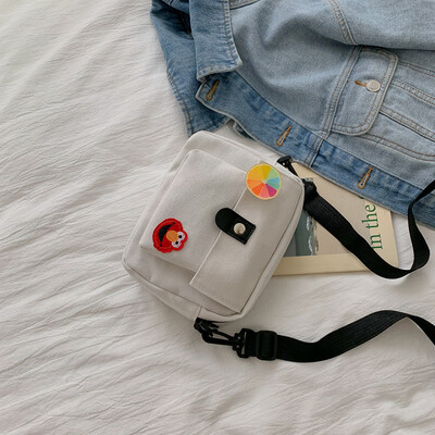 Simple&versatile solid color temperament shoulder Messenger bag female 2019 new fashion cartoon cute canvas small square bag
Simple&versatile solid color temperament shoulder Messenger bag female 2019 new fashion cartoon cute canvas small square bag