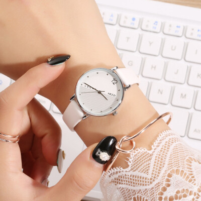Watch trend mens watch casual belt Korean students quartz watch couple watch fashion
Watch trend mens watch casual belt Korean students quartz watch couple watch fashion