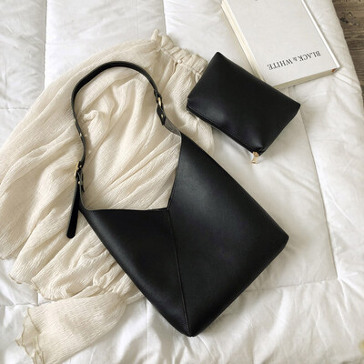 Tailored 2PC Women Retro Double Color Patchwork Leather Messenger Bag Shoulder Bag Purses
Tailored 2PC Women Retro Double Color Patchwork Leather Messenger Bag Shoulder Bag Purses