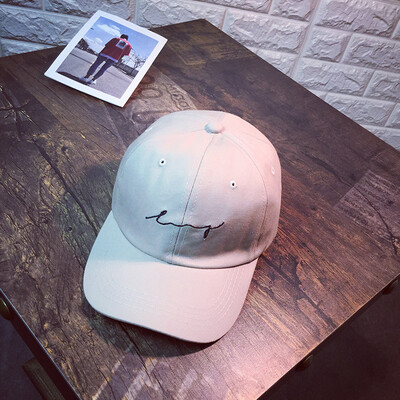 Hat girl spring&summer new letter embroidery curved brim baseball hat trendsetter Korean casual versatile sun visor cap man
Hat girl spring&summer new letter embroidery curved brim baseball hat trendsetter Korean casual versatile sun visor cap man