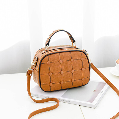 Bao Bao Nu Chao inclined small round bags in autumn&winter Korean version of mini-shoulder Sen Fairy ins super-hot bag
Bao Bao Nu Chao inclined small round bags in autumn&winter Korean version of mini-shoulder Sen Fairy ins super-hot bag
