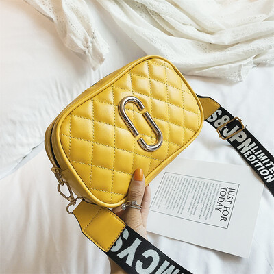 NovelTeez Small bag female new simple embroidery line Lingge small square bag fashion single shoulder wide shoulder strap Messenge
NovelTeez Small bag female new simple embroidery line Lingge small square bag fashion single shoulder wide shoulder strap Messenge