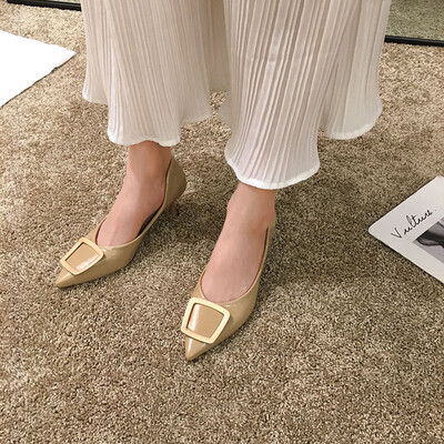 Xiao Xiangfeng Single Shoe Female Summer Korean Version Metal Square Button High-heeled Shoes with Fine Heels&Shallow Mouth Sh
Xiao Xiangfeng Single Shoe Female Summer Korean Version Metal Square Button High-heeled Shoes with Fine Heels&Shallow Mouth Sh