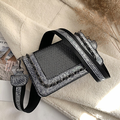 Senior sense bag female foreign gas 2019 new wave Korean version of the wild single shoulder slung fashion broadband sequin small square bag
Senior sense bag female foreign gas 2019 new wave Korean version of the wild single shoulder slung fashion broadband sequin small square bag