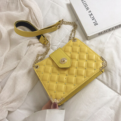 Personality rivet crossbody bag 2019 new Korean fashion rhombic chain bag female casual simple versatile shoulder bag
Personality rivet crossbody bag 2019 new Korean fashion rhombic chain bag female casual simple versatile shoulder bag