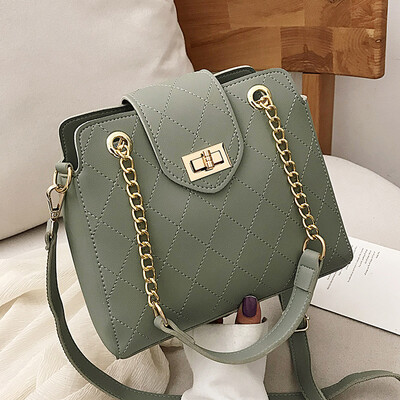 Shoulder bag women 2019 new fashion Lingge chain bag French minority net red sachet
Shoulder bag women 2019 new fashion Lingge chain bag French minority net red sachet