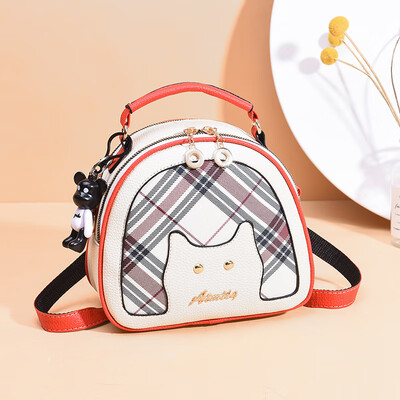 Backpack bag Korean version of the new trend pu leather bag fashion plaid wild small backpack
Backpack bag Korean version of the new trend pu leather bag fashion plaid wild small backpack