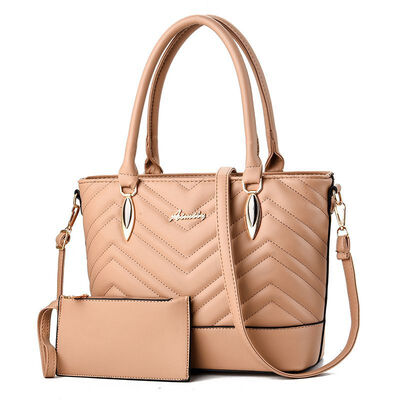 2019 new PU leather fashion trend handbag fashion handbags Europe&the United States big bag shoulder bag cross-border
2019 new PU leather fashion trend handbag fashion handbags Europe&the United States big bag shoulder bag cross-border