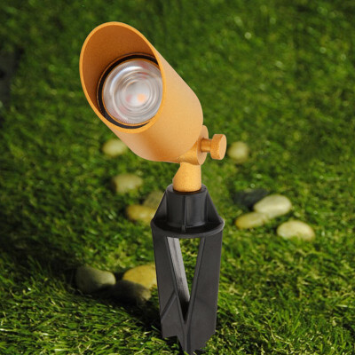 Ground Plug Lawn Lamp