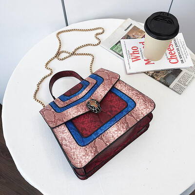 Qiao Bani 2019 new European&American style fashion BV hit color hot snake head flip bag shoulder diagonal trend handbags
Qiao Bani 2019 new European&American style fashion BV hit color hot snake head flip bag shoulder diagonal trend handbags