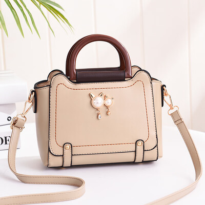 2019 summer new womens bag fashion handbags handbag cool tide shoulder bag elegant diagonal female bag
2019 summer new womens bag fashion handbags handbag cool tide shoulder bag elegant diagonal female bag