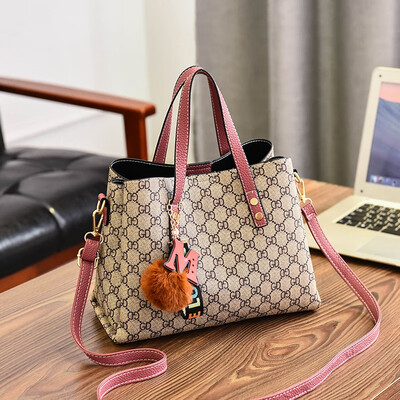 Spring&Summer Big Bag Female Tide Korean Edition Simple Fashion Atmospheric One-shoulder Hand-held Oblique Crossing Bag Female
Spring&Summer Big Bag Female Tide Korean Edition Simple Fashion Atmospheric One-shoulder Hand-held Oblique Crossing Bag Female