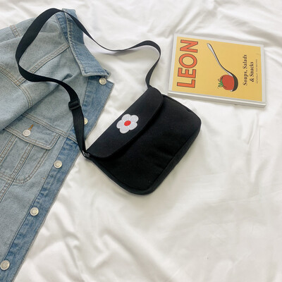 2019 new Sen cute flower canvas bag female fashion simple wild Messenger bag casual temperament shoulder bag
2019 new Sen cute flower canvas bag female fashion simple wild Messenger bag casual temperament shoulder bag