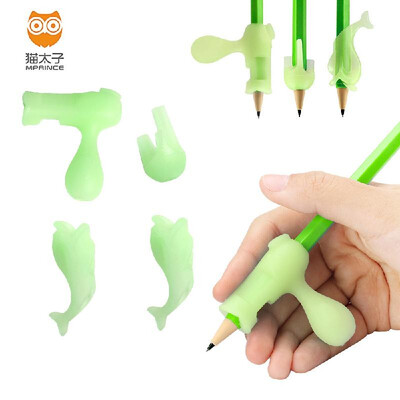 MAOTAIZI Ring Pencil Grips Set Soft Silicone Pencil Writing Training Grip Holders Writing Posture Correction Finger Grip for Child
MAOTAIZI Ring Pencil Grips Set Soft Silicone Pencil Writing Training Grip Holders Writing Posture Correction Finger Grip for Child