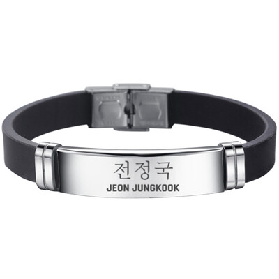 BTS EXO GOT7 Black Pink Seventeen Twice Stainless Steel Sports Bracelet Combination Logo Adjustable Bracelet
BTS EXO GOT7 Black Pink Seventeen Twice Stainless Steel Sports Bracelet Combination Logo Adjustable Bracelet