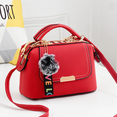 Female bag 2019 new bag female Korean version of the steel clip cool fashion womens bag slung shoulder bag
Female bag 2019 new bag female Korean version of the steel clip cool fashion womens bag slung shoulder bag