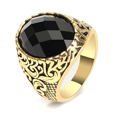 Multi-cut large gemstone domineering ring Exquisite totem engraving ring
Multi-cut large gemstone domineering ring Exquisite totem engraving ring