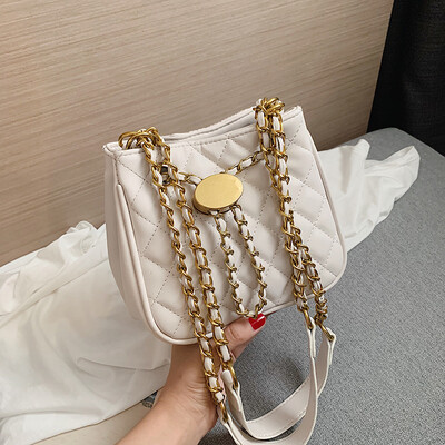 Small bag female new Korean fashion rhombic chain bag foreign gas ladies simple shoulder Messenger bag
Small bag female new Korean fashion rhombic chain bag foreign gas ladies simple shoulder Messenger bag