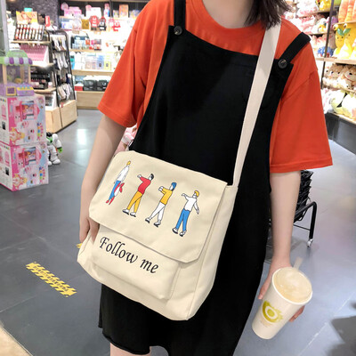 Ins canvas bags for high school students in Korean edition of Japanese Department
Ins canvas bags for high school students in Korean edition of Japanese Department