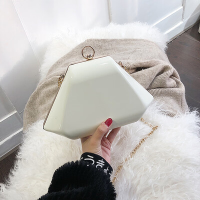 Qiao Bani 2019 new European&American style fashion solid color chain diamond bag slant diagonal tide handbags a generation
Qiao Bani 2019 new European&American style fashion solid color chain diamond bag slant diagonal tide handbags a generation