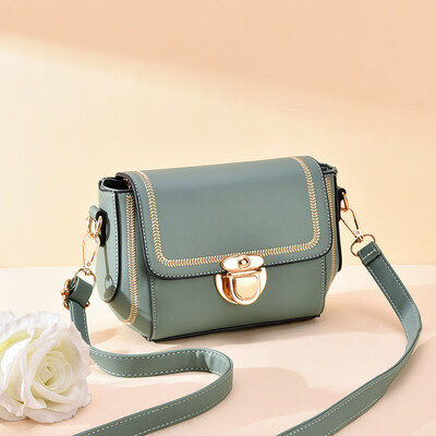 Korean version of candy color small square bag sewing thread temperament female bag 2019 new shoulder diagonal package
Korean version of candy color small square bag sewing thread temperament female bag 2019 new shoulder diagonal package