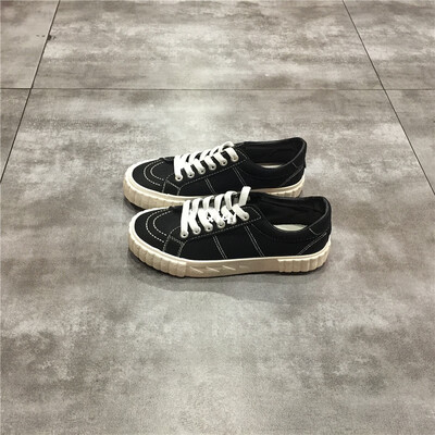 New 100 Korean students canvas shoes women in the spring of 2019 are the wind plate shoes on the port of the Port
New 100 Korean students canvas shoes women in the spring of 2019 are the wind plate shoes on the port of the Port