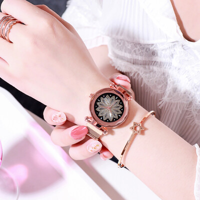 Hot Sale 2019 New Fashion Brand Rosy Gold Women Mesh Magnet Buckle Starry Sky Watch Women Flower Quartz Watches Relogio Feminino
Hot Sale 2019 New Fashion Brand Rosy Gold Women Mesh Magnet Buckle Starry Sky Watch Women Flower Quartz Watches Relogio Feminino
