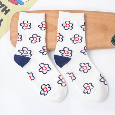 Printing Cute Jacquard Flowers Pattern Art Socks Women Sweet Kawaii Ankle Socks Autumn Soft Calcetines Sokken
Printing Cute Jacquard Flowers Pattern Art Socks Women Sweet Kawaii Ankle Socks Autumn Soft Calcetines Sokken