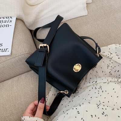 Summer new texture bag handbag 2019 new color matching fashion wild large capacity single shoulder slung bucket bag
Summer new texture bag handbag 2019 new color matching fashion wild large capacity single shoulder slung bucket bag