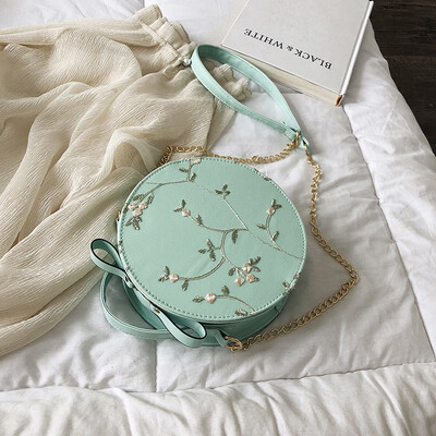2019 new wild portable small round bag female chic embroidered Sen fairy neon bag fashion chain shoulder bag
2019 new wild portable small round bag female chic embroidered Sen fairy neon bag fashion chain shoulder bag