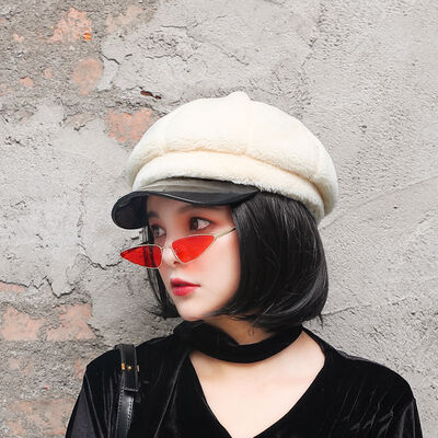 Korean version of the new autumn&winter plush octagonal Hat warm winter painter Hat pu splicing Cap Joker Cap tide
Korean version of the new autumn&winter plush octagonal Hat warm winter painter Hat pu splicing Cap Joker Cap tide