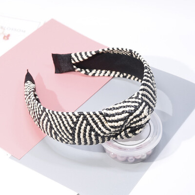 New Fashion Vintage Bow Knot Cross Hand-Woven Imitate Raffia Holiday Headband Headwear Accessories
New Fashion Vintage Bow Knot Cross Hand-Woven Imitate Raffia Holiday Headband Headwear Accessories
