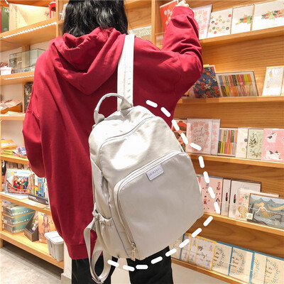 Korean version of high school students Chaobai Campus Simple Sen nylon ancient girl Japanese shoulder bag 
Korean version of high school students Chaobai Campus Simple Sen nylon ancient girl Japanese shoulder bag