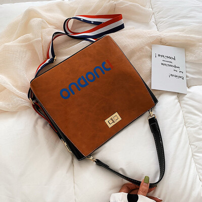 Vintage small bag chic fashionable broadband handbag new 2019 buckle womens bag one-shoulder bag one-shoulder bag one-sho
Vintage small bag chic fashionable broadband handbag new 2019 buckle womens bag one-shoulder bag one-shoulder bag one-sho