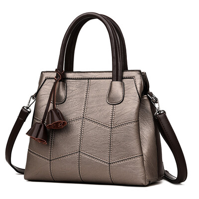 AOILDLLI Luxury Handbags Women Bags Designer PU Leather Handbags Sac A Main Women Shoulder Crossbody Messenger Bag Casual Tote
AOILDLLI Luxury Handbags Women Bags Designer PU Leather Handbags Sac A Main Women Shoulder Crossbody Messenger Bag Casual Tote